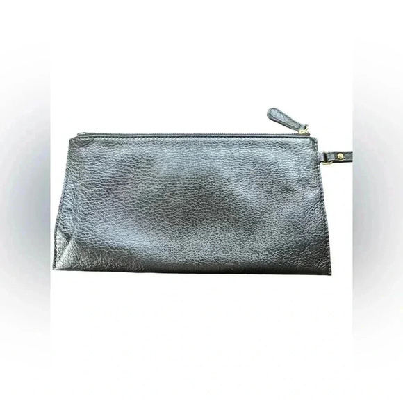 Michael Kors Large Wristlet - Picture 4 of 5